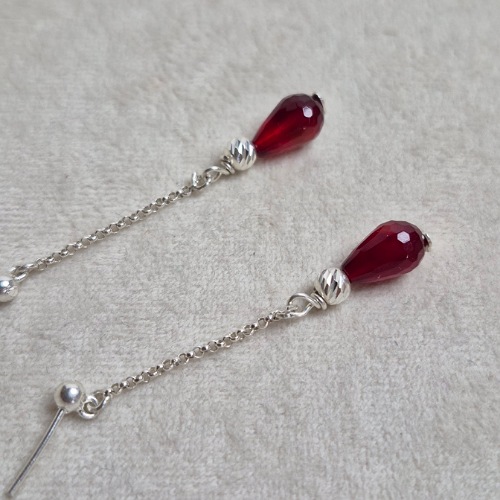 گوشواره میخی