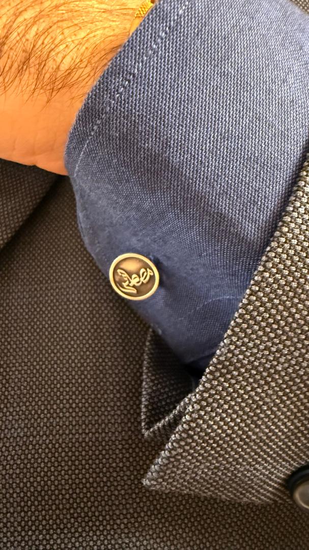 دکمه سر آستین با طراحی اسم اختصاصی